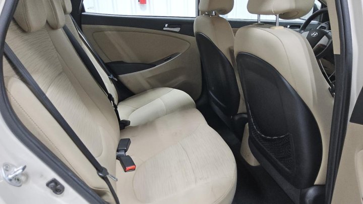 Hyundai ACCENT  2016