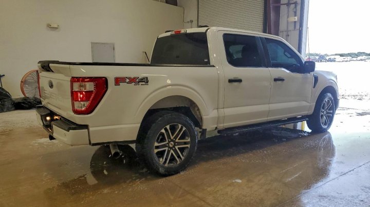 Ford F150  2021