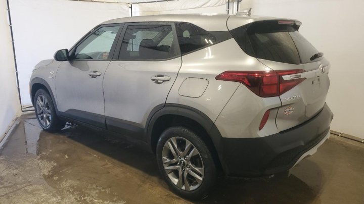 KIA Seltos  2021