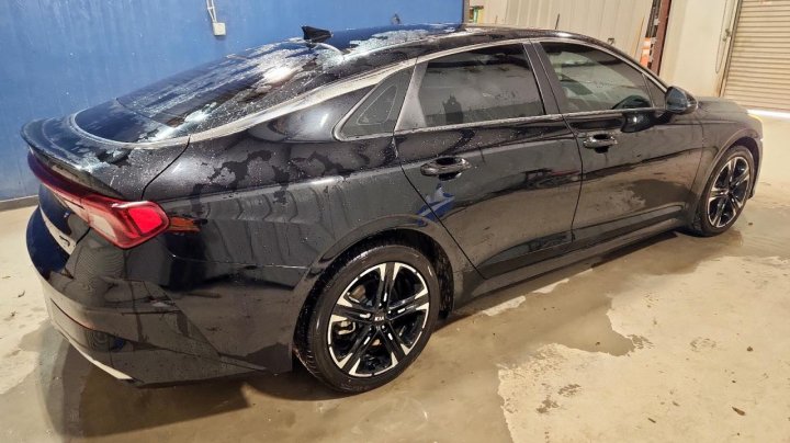 KIA K5  2021