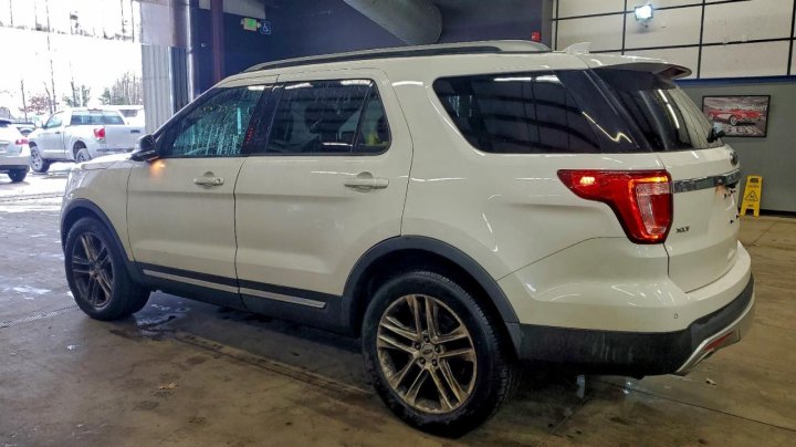 Ford Explorer  2016