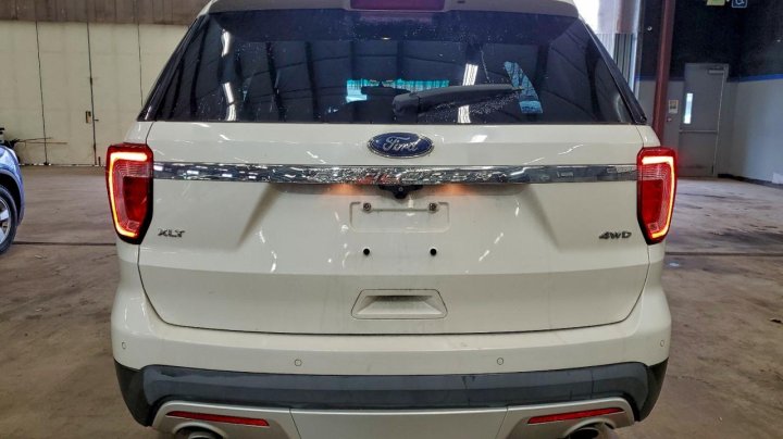 Ford Explorer  2016