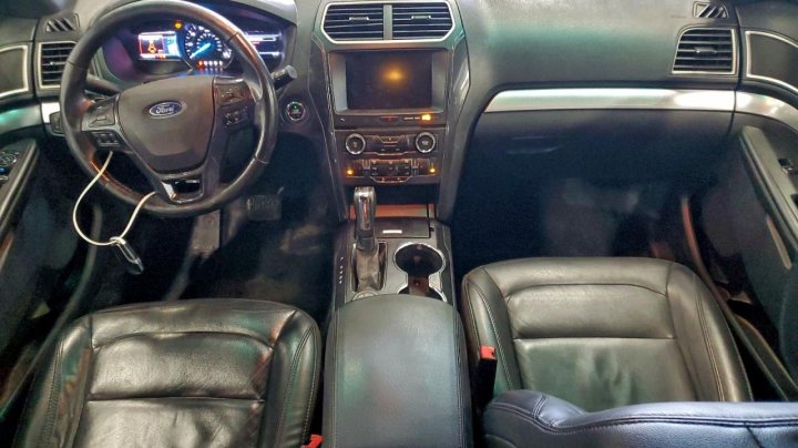 Ford Explorer  2016