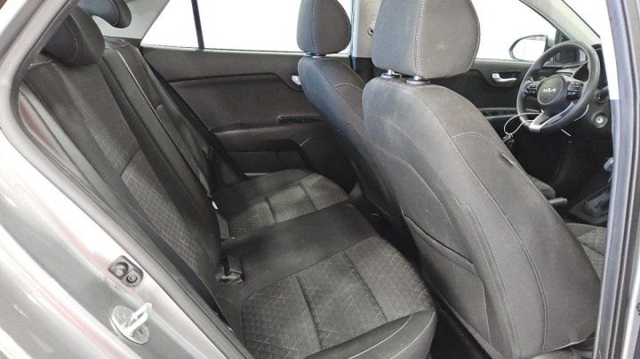 KIA RIO  2022