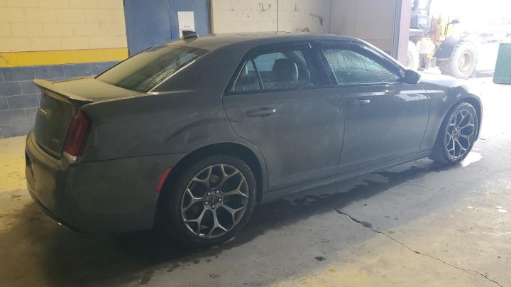 CHRYSLER 300  2017