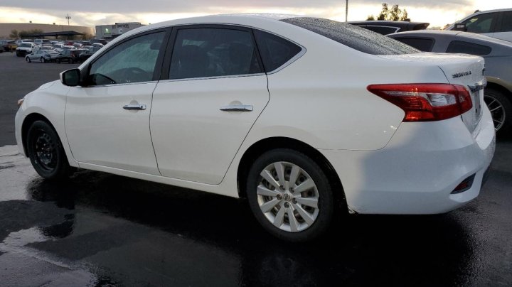 Nissan Sentra  2019