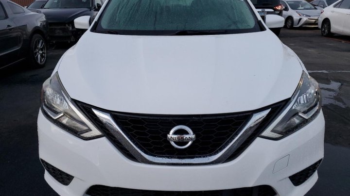 Nissan Sentra  2019