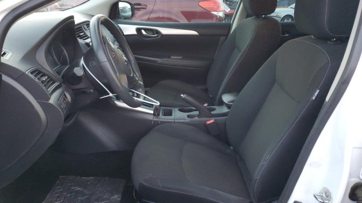 Nissan Sentra  2019