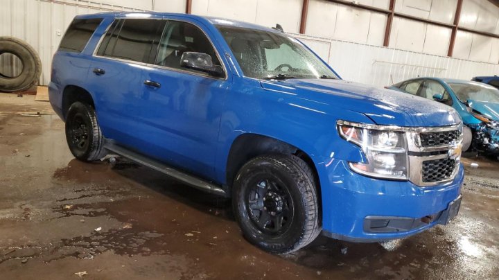 Chevrolet Tahoe  2017