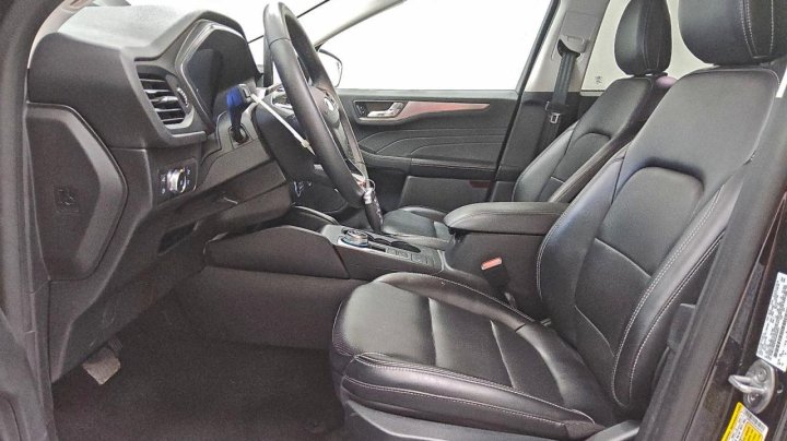 Ford Escape  2022