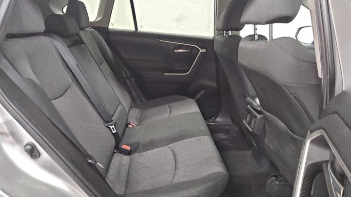 Toyota RAV4  2023
