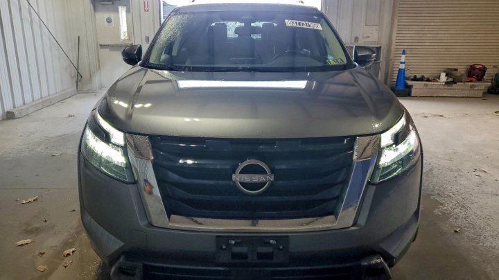 Nissan Pathfinder  2023