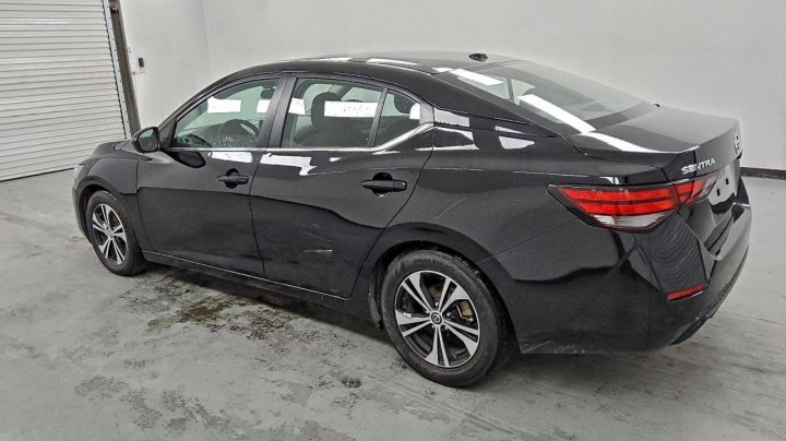 Nissan Sentra  2023