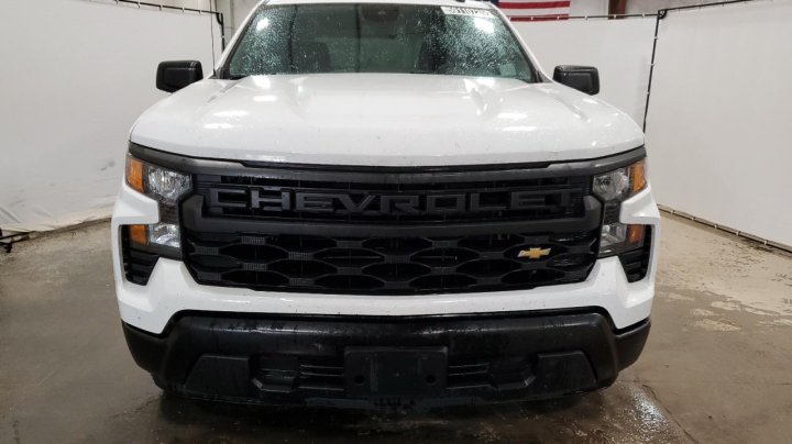 Chevrolet Silverado  2023