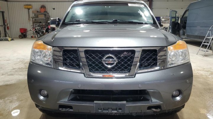 Nissan ARMADA  2015