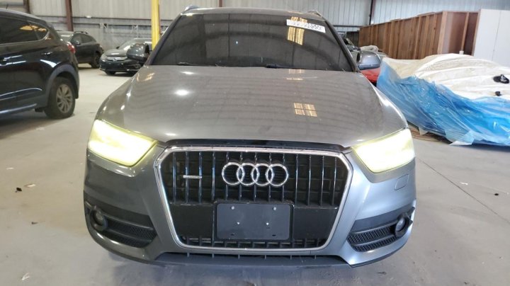 Audi Q3  2015