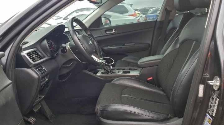KIA Optima  2019