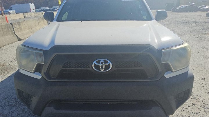 Toyota TACOMA  2015