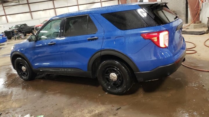 Ford Explorer  2021
