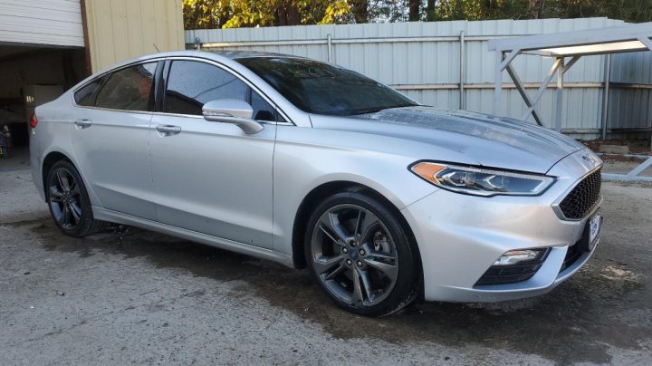 Ford FUSION  2018