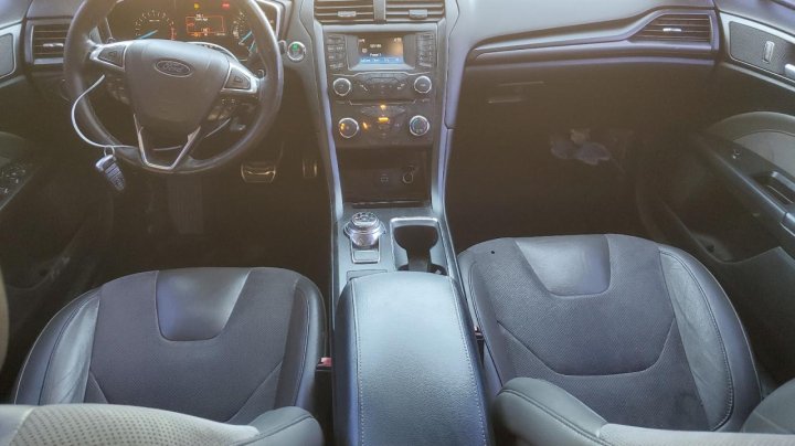 Ford FUSION  2018