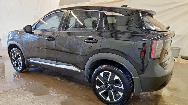 Nissan Kicks  2025