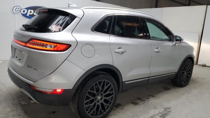 Lincoln MKC  2017