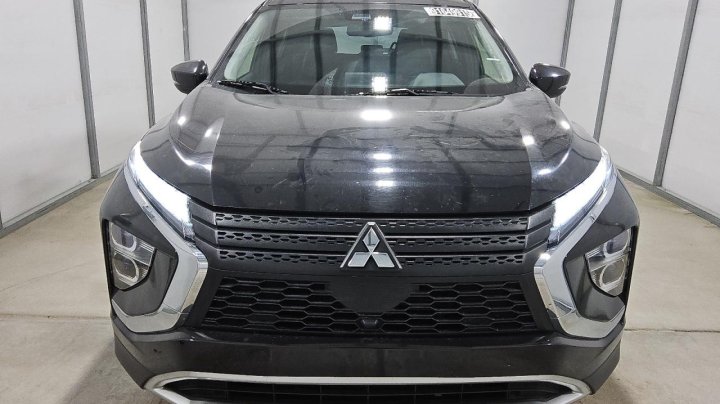 Mitsubishi ECLIPSE CROSS  2023