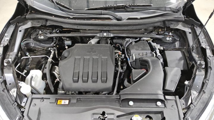 Mitsubishi ECLIPSE CROSS  2023