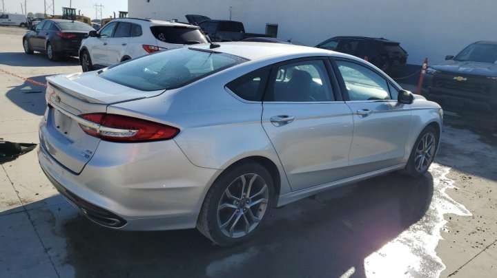 Ford FUSION  2017