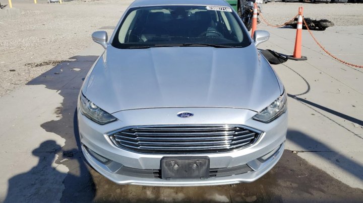 Ford FUSION  2017