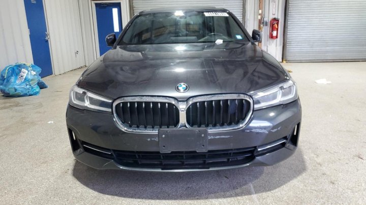 BMW 530  2022
