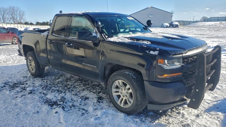 Chevrolet Silverado  2018