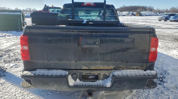 Chevrolet Silverado  2018