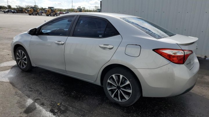 Toyota Corolla  2015