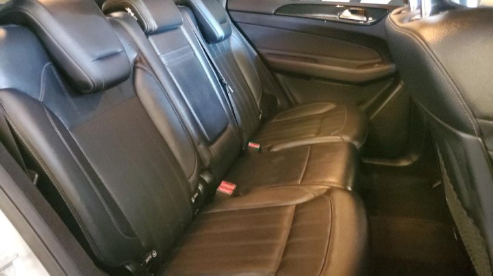 Mercedes-Benz GLE  2017