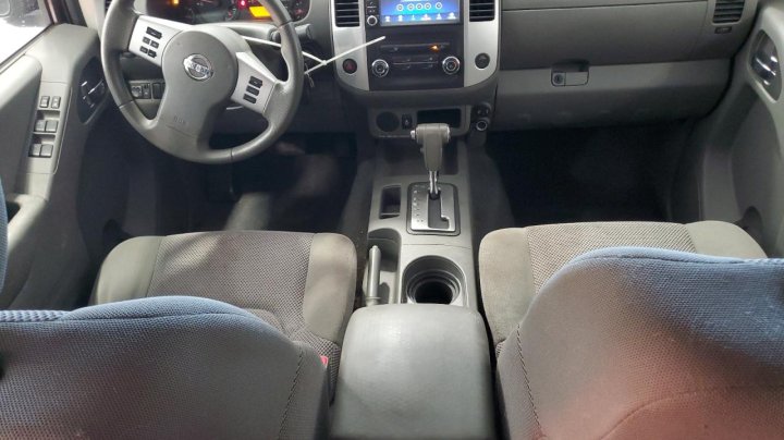 Nissan Frontier  2019