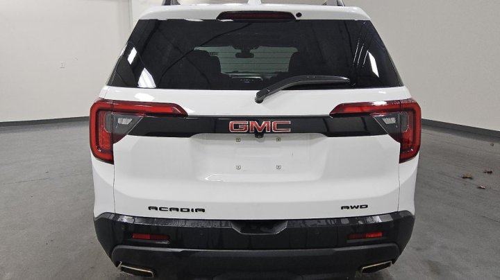 GMC Acadia  2022