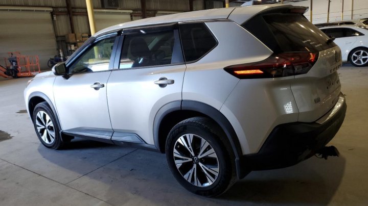 Nissan ROGUE  2022