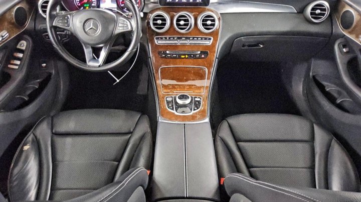 Mercedes-Benz GLC  2018