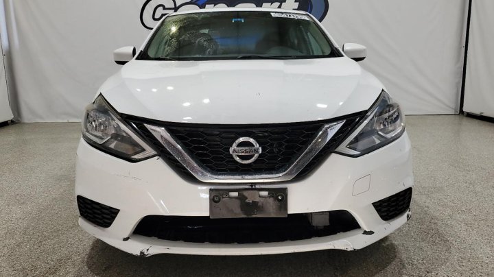 Nissan Sentra  2018