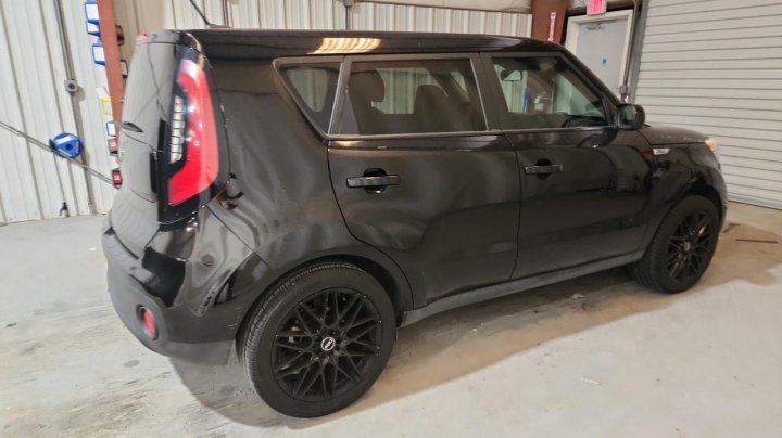 KIA Soul  2017
