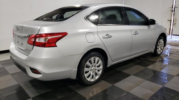 Nissan Sentra  2017