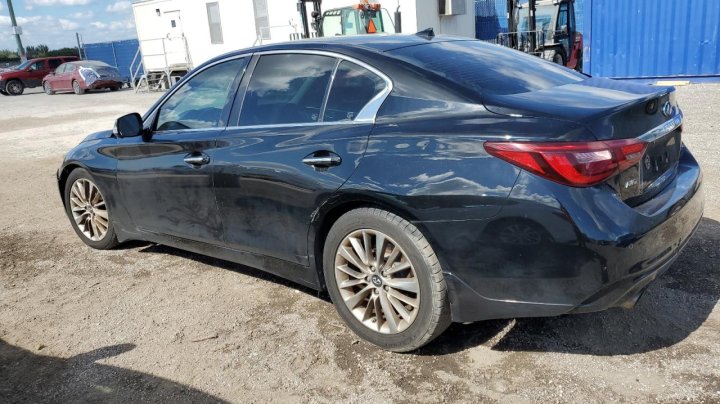INFINITI Q50  2019