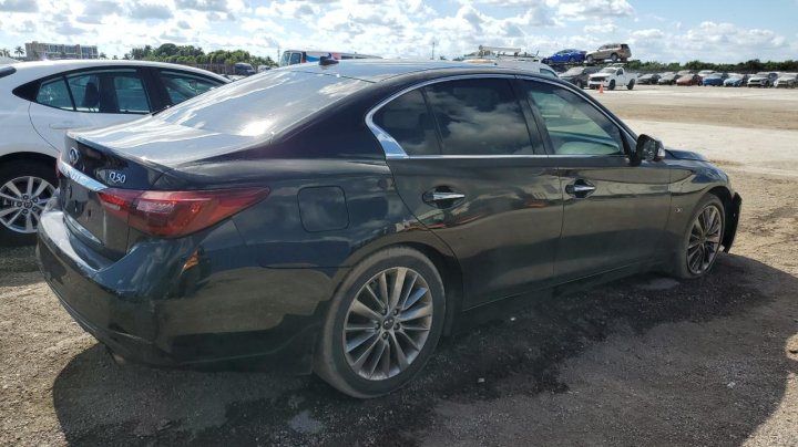 INFINITI Q50  2019