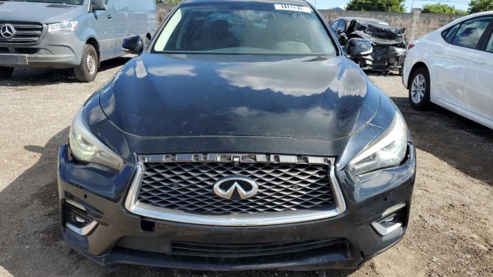INFINITI Q50  2019