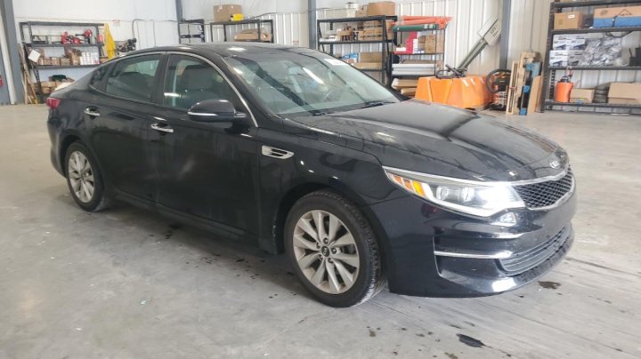KIA Optima  2017