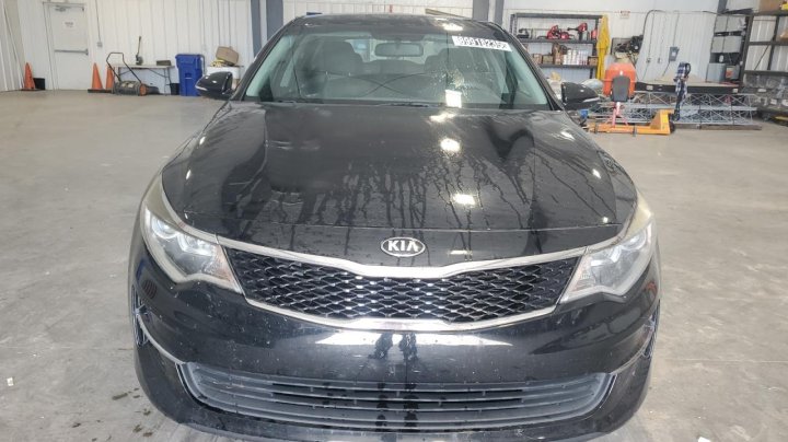 KIA Optima  2017