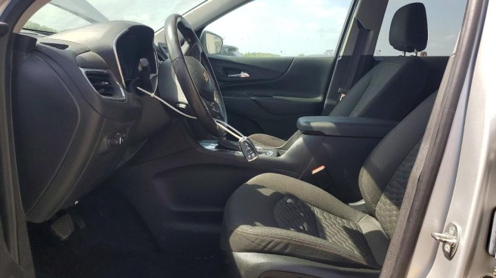 Chevrolet Equinox  2021