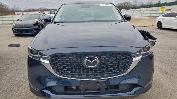 Mazda CX-5  2025